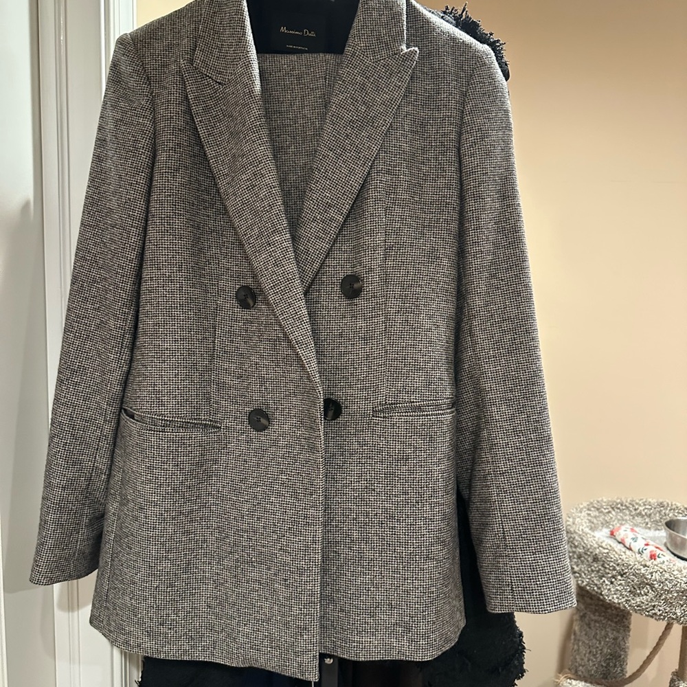 Massimo Dutti Textured Gray Blazer